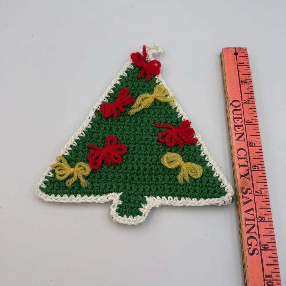 Handmade Crocheted Potholder Decor‎ Christmas Tree Red Green 8x8